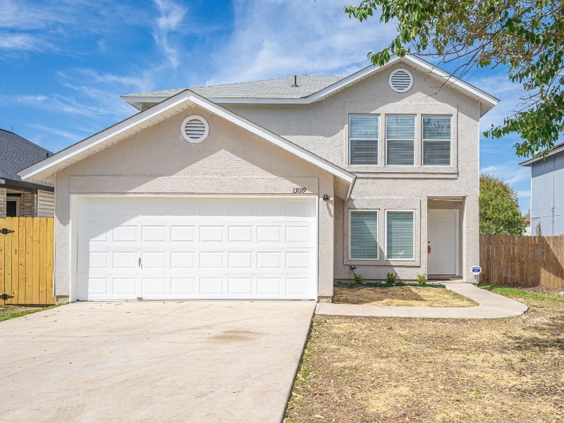 Featured image of house at Check out this newly renovated property in San Antonio. Over the past few years the city has seen a sharp incline in population and continues to illustrate a positive trajectory. The city is a key pillar in the Texas Triangle with Dallas and Houston, creating an economic output of $1.2 trillion with just under 20 million people.
Schedule a call to learn more about this property today.