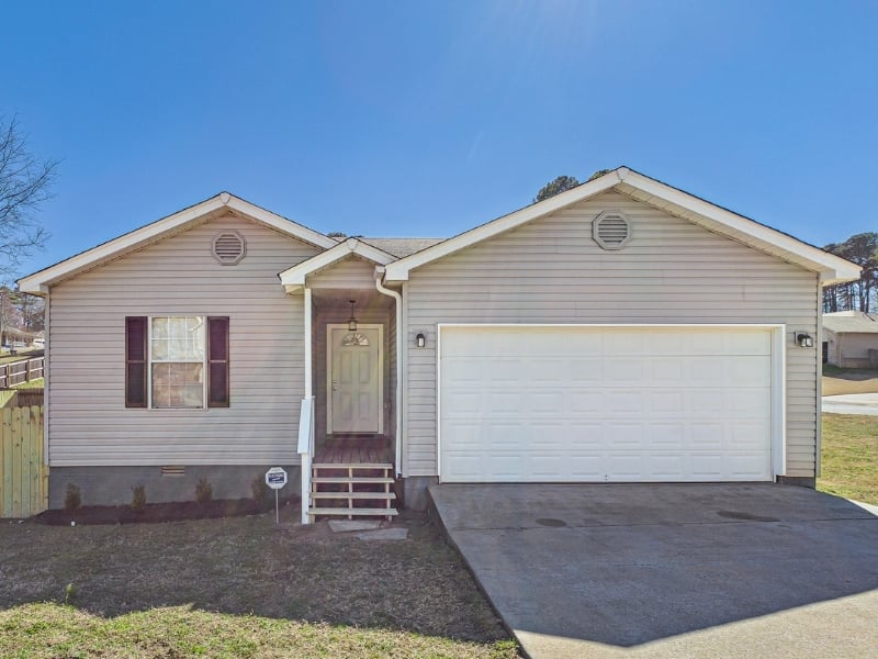Featured image of house at Check out this newly renovated property in Little Rock/Jacksonville. The Little Rock real estate market benefits turnkey investors by several key indicators. Through insightful leadership, the Little Rock economy has flourished and expanded. Overall market stability is increased with access to local, state, and federal government jobs. Schedule a call to learn more about this property today.