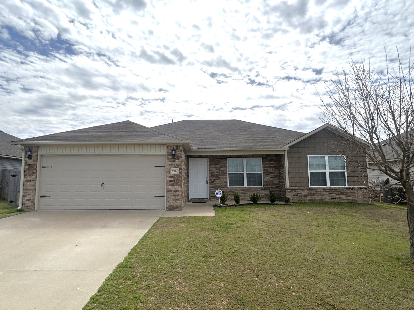 Featured image of house at Discover this beautifully renovated property in Tulsa—a market with robust job growth, a low cost of living, and a promising outlook for long-term investment. This area’s steady expansion is fueled by key industries, including energy, healthcare, and aerospace, providing a stable economic foundation.

Don’t miss out on adding this Tulsa gem to your portfolio. Schedule a call to learn more about this investment opportunity today!