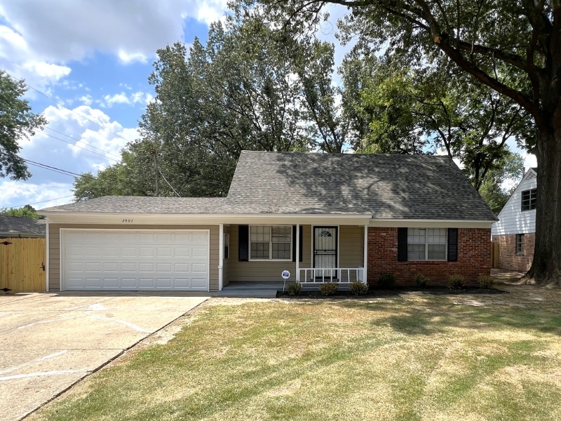 Featured image of house at This newly renovated Memphis property is a perfect addition to any growing portfolio. With home prices appreciating at a steady rate in this market, we’re seeing an area that is growing, steady, and most importantly, sustainable.
Schedule a call to learn more about this property today.