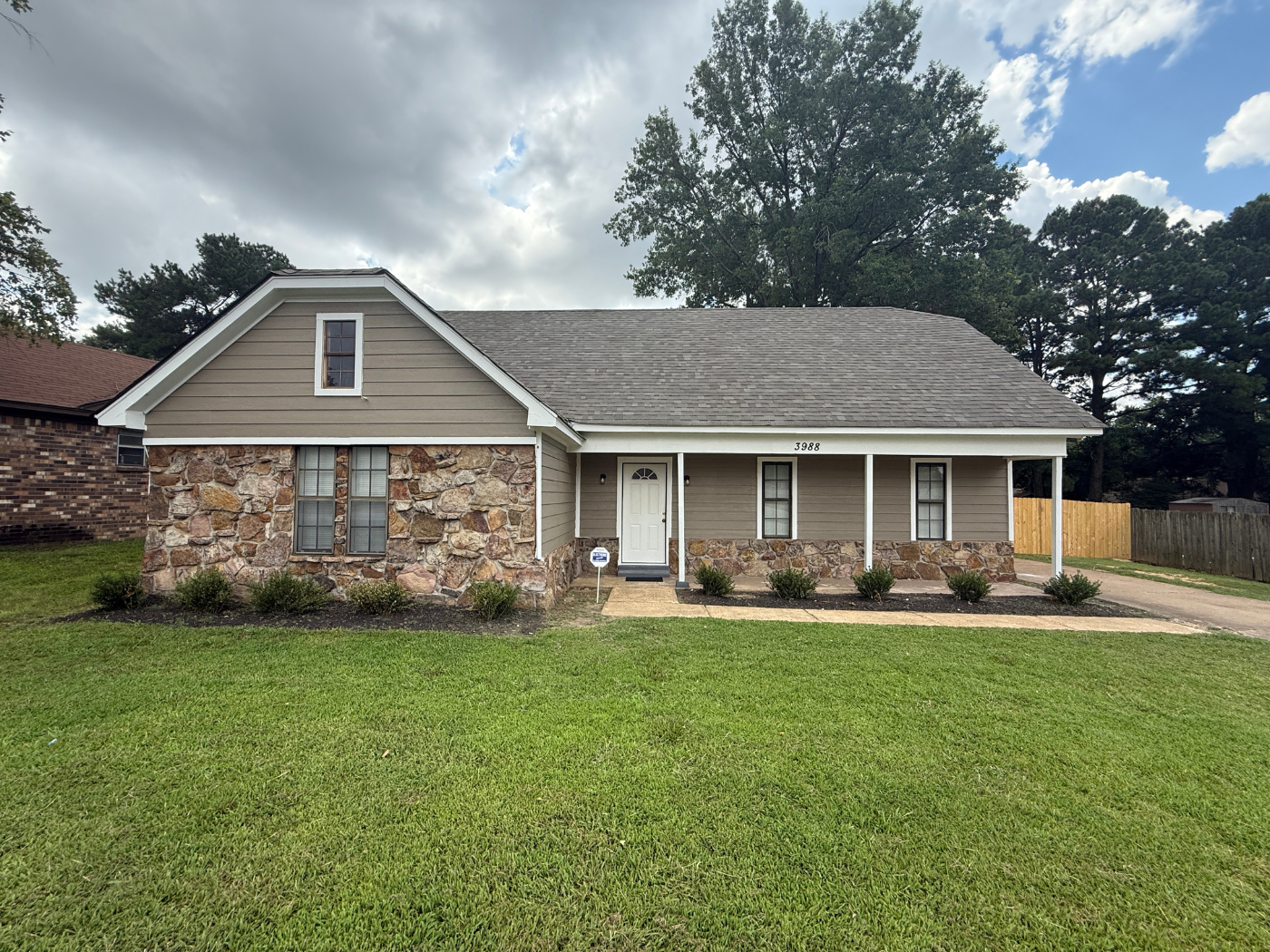 This newly renovated Memphis property is a perfect addition to any growing portfolio. With home prices appreciating at a steady rate in this market, we’re seeing an area that is growing, steady, and most importantly, sustainable.
Schedule a call to learn more about this property today.