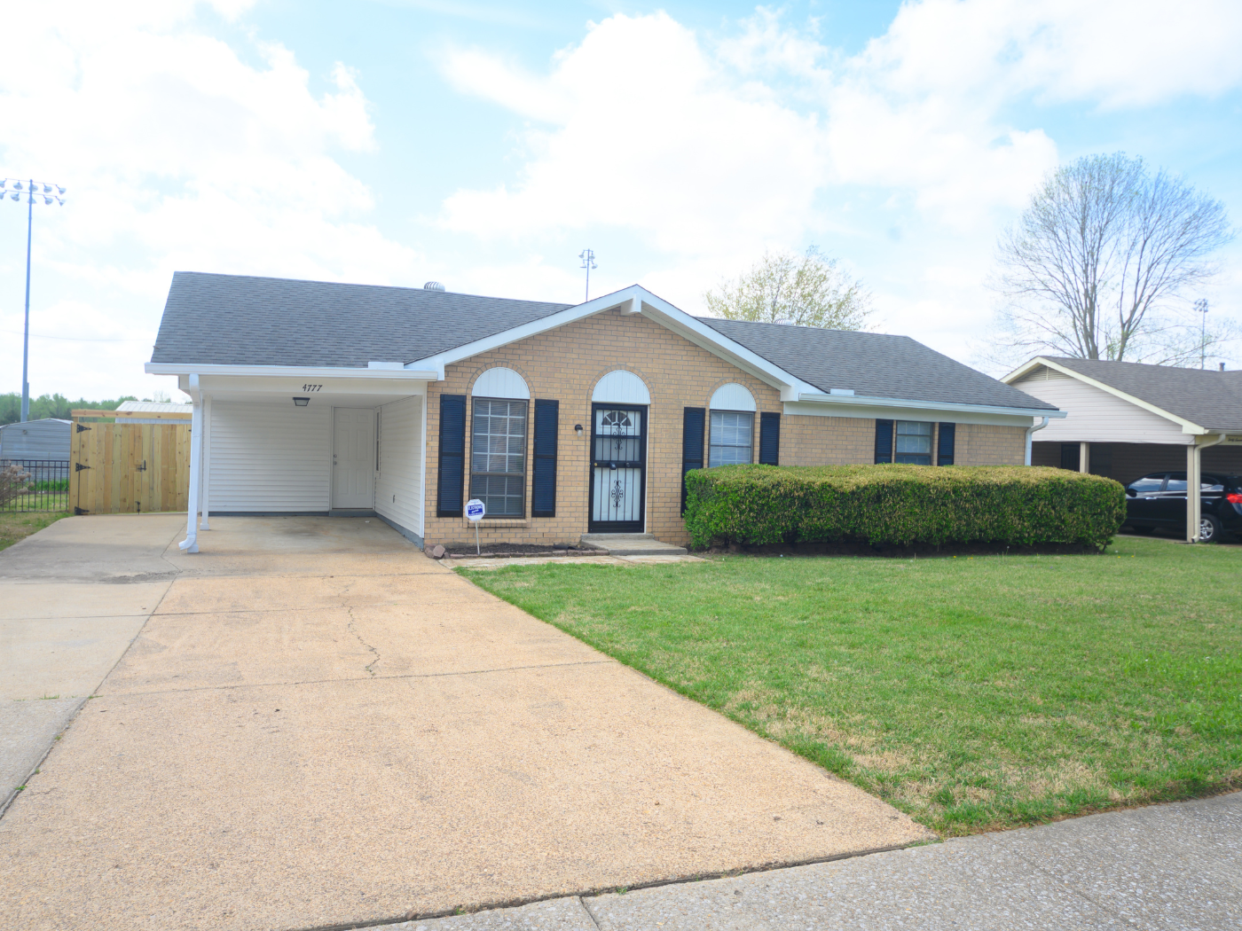 Featured image of house at This newly renovated Memphis property is a perfect addition to any growing portfolio. With home prices appreciating at a steady rate in this market, we’re seeing an area that is growing, steady, and most importantly, sustainable.

Schedule a call to learn more about this property today.