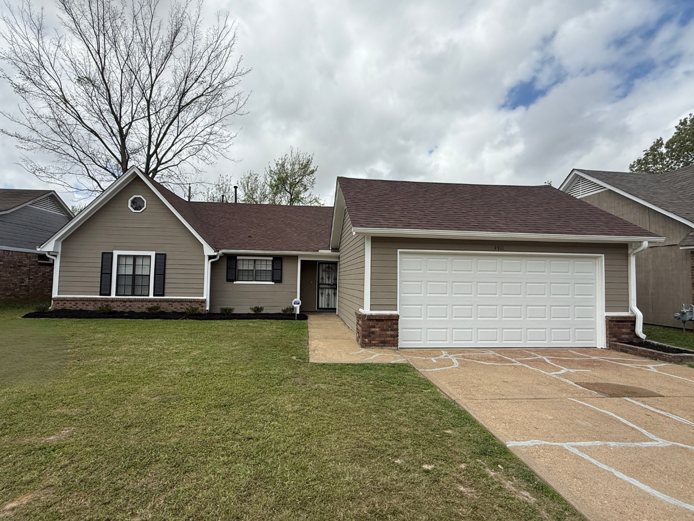 Featured image of house at This newly renovated Memphis property is a perfect addition to any growing portfolio. With home prices appreciating at a steady rate in this market, we’re seeing an area that is growing, steady, and most importantly, sustainable.

Schedule a call to learn more about this property today.