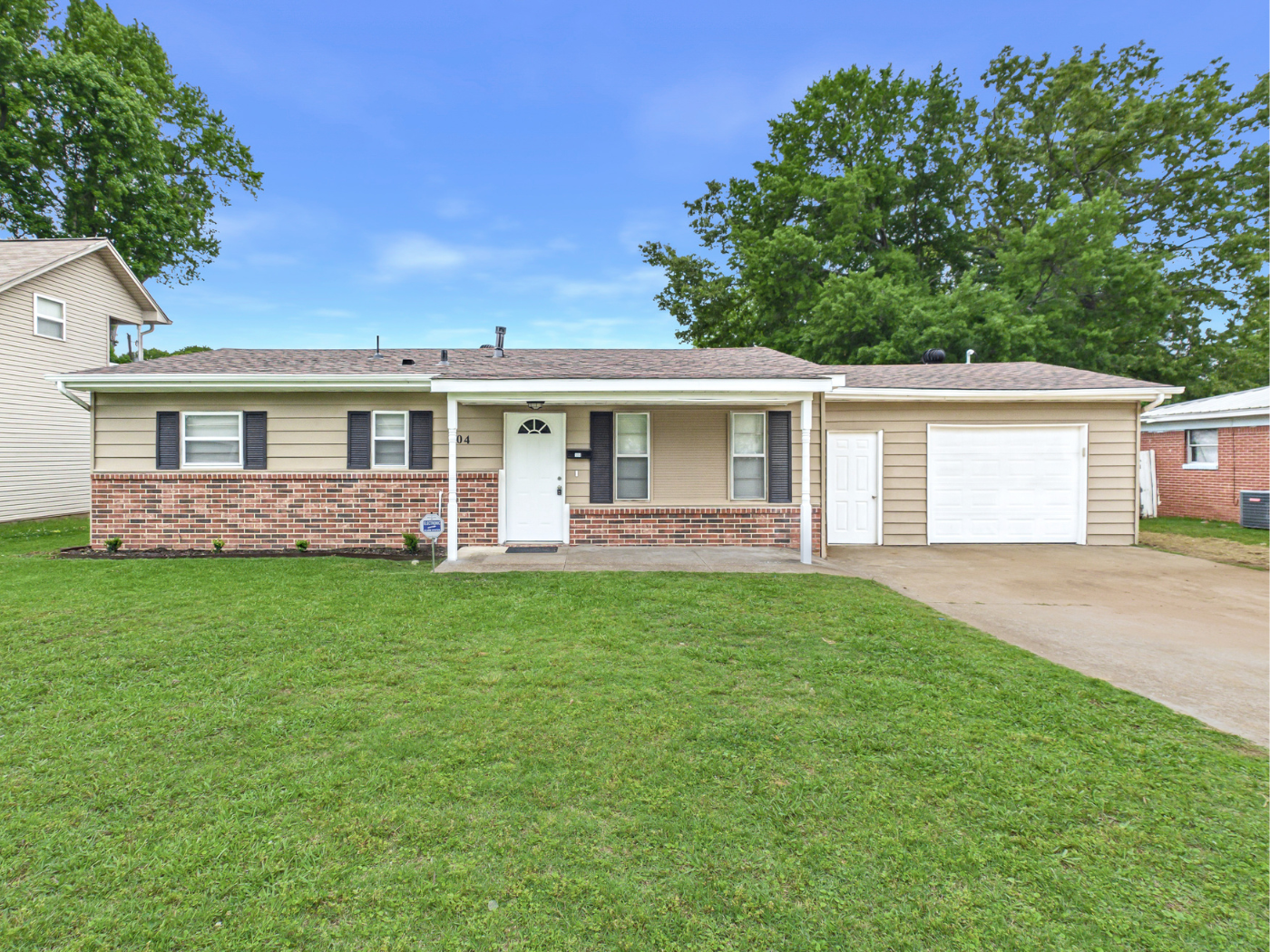 Featured image of house at Check out this newly renovated property in Little Rock/Jacksonville. The Little Rock real estate market benefits turnkey investors by several key indicators. Through insightful leadership, the Little Rock economy has flourished and expanded. Overall market stability is increased with access to local, state, and federal government jobs.

Schedule a call to learn more about this property today.
