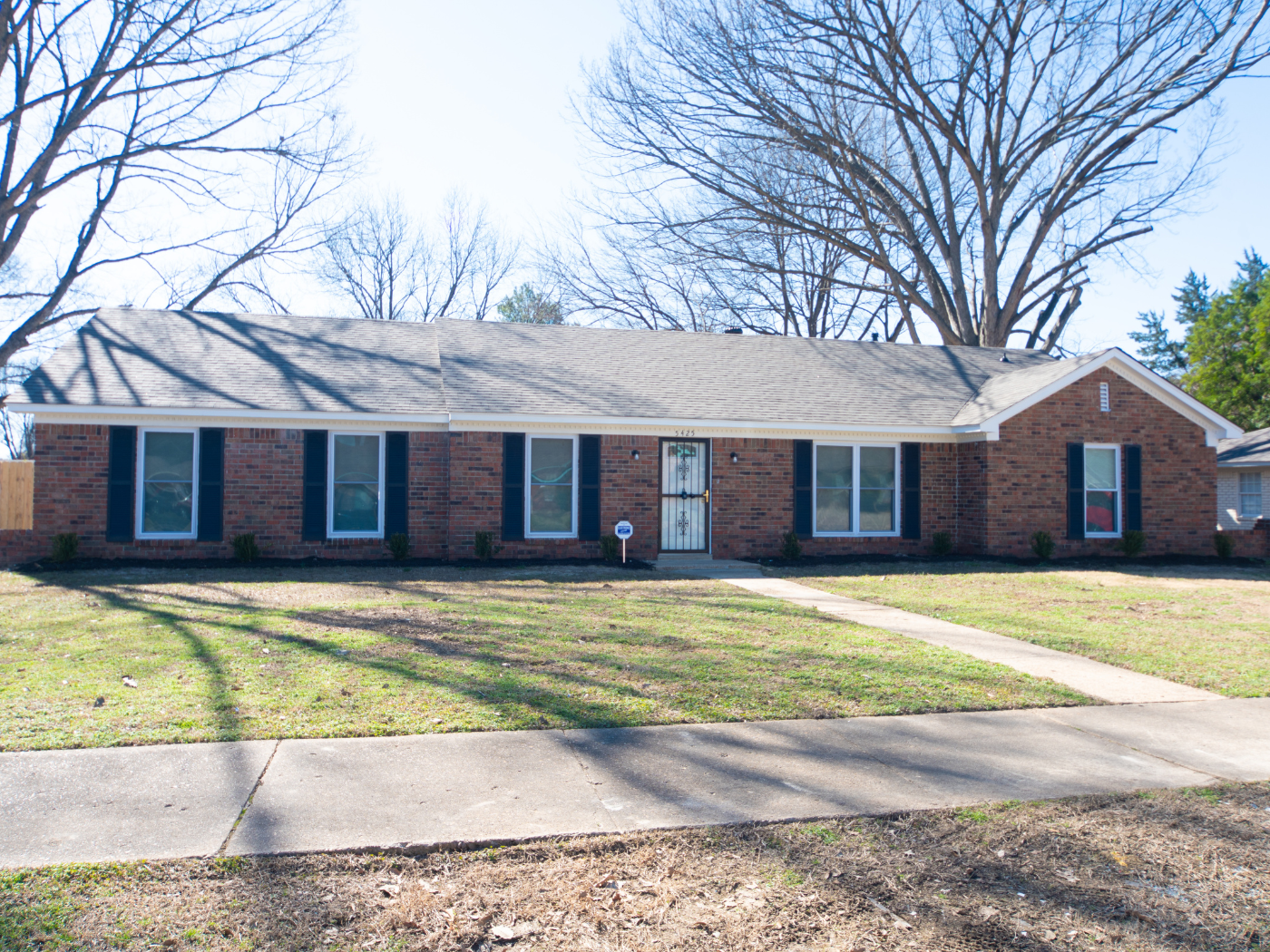 Featured image of house at This newly renovated Memphis property is a perfect addition to any growing portfolio. With home prices appreciating at a steady rate in this market, we’re seeing an area that is growing, steady, and most importantly, sustainable.

Schedule a call to learn more about this property today.