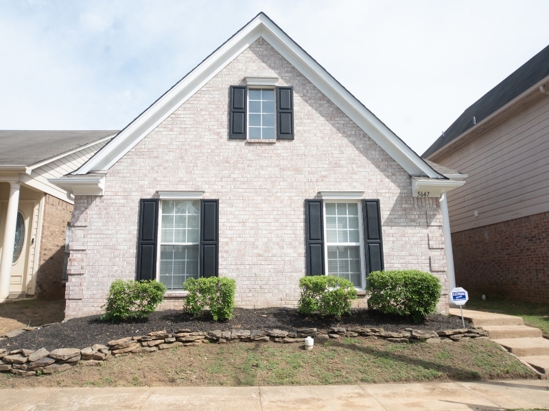 Featured image of house at This newly renovated Memphis property is a perfect addition to any growing portfolio. With home prices appreciating at a steady rate in this market, we’re seeing an area that is growing, steady, and most importantly, sustainable. Schedule a call to learn more about this property today.
