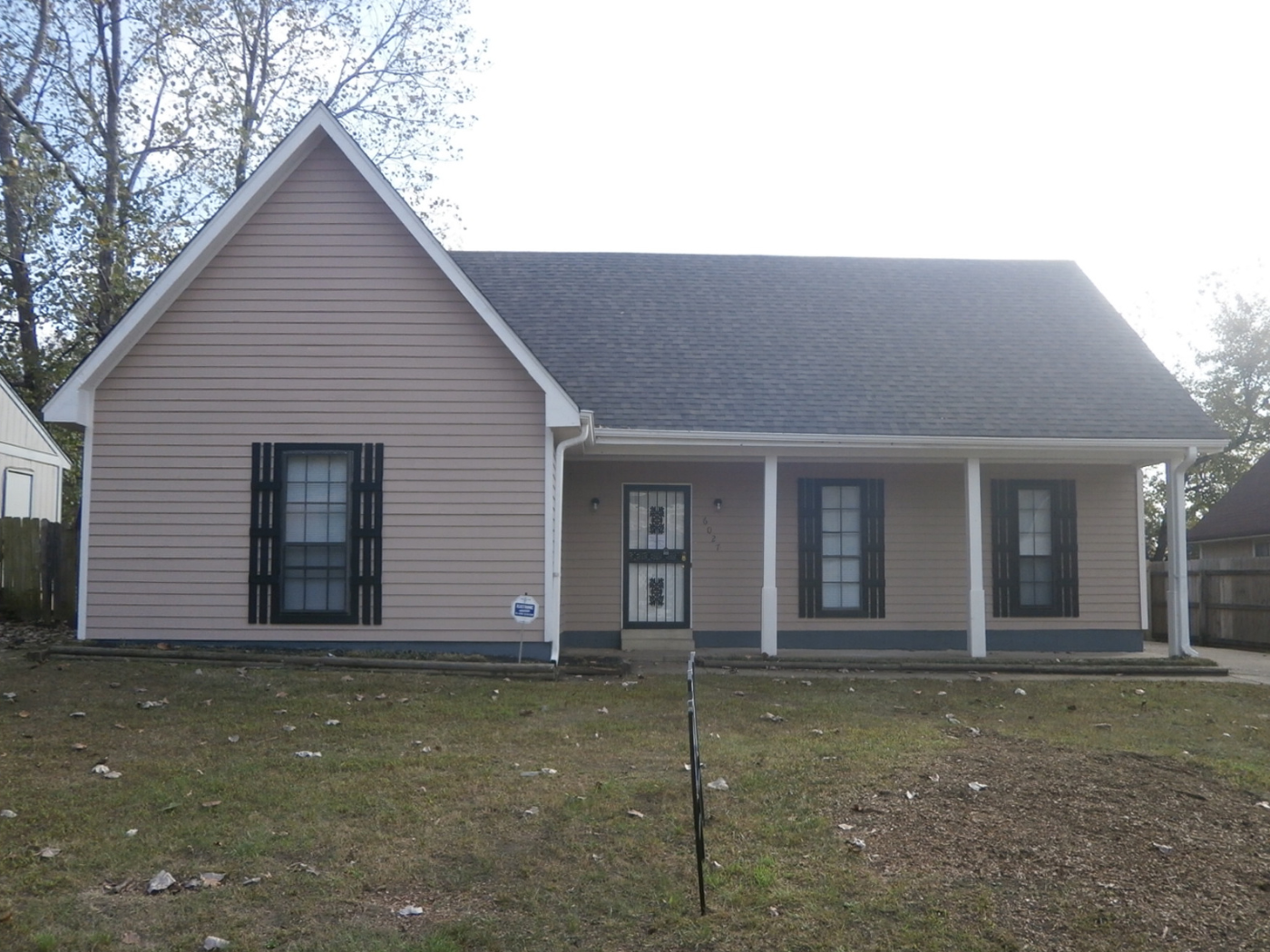 Featured image of house at This newly renovated Memphis property is a perfect addition to any growing portfolio. With home prices appreciating at a steady rate in this market, we’re seeing an area that is growing, steady, and most importantly, sustainable.

Schedule a call to learn more about this property today.