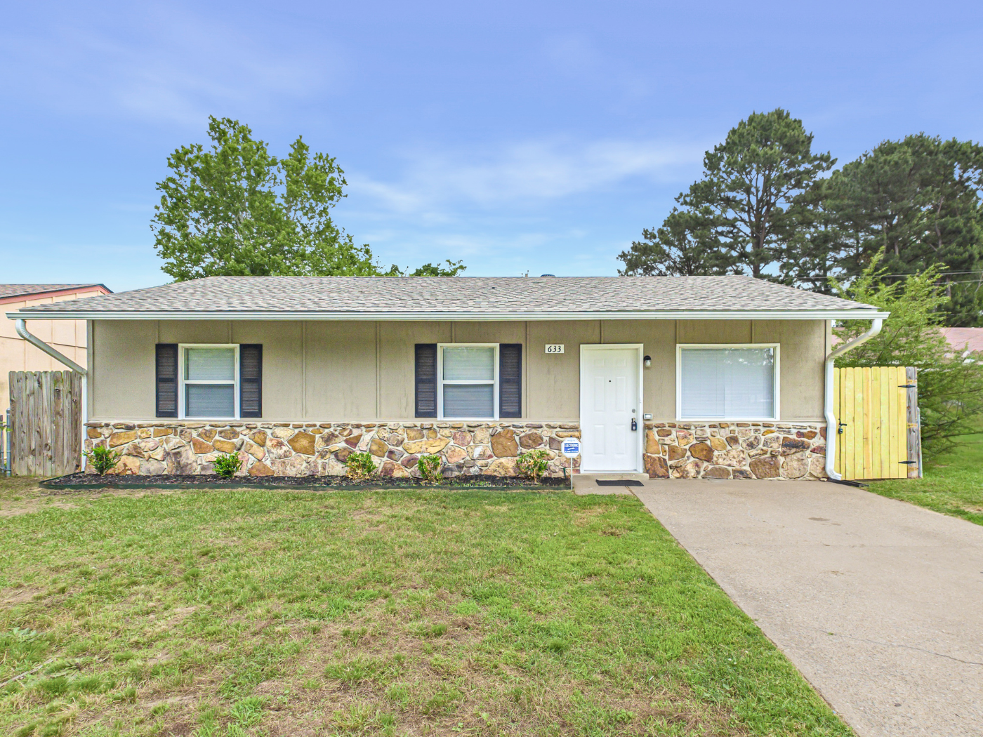 Featured image of house at Check out this newly renovated property in Little Rock/Jacksonville. The Little Rock real estate market benefits turnkey investors by several key indicators. Through insightful leadership, the Little Rock economy has flourished and expanded. Overall market stability is increased with access to local, state, and federal government jobs.

Schedule a call to learn more about this property today.