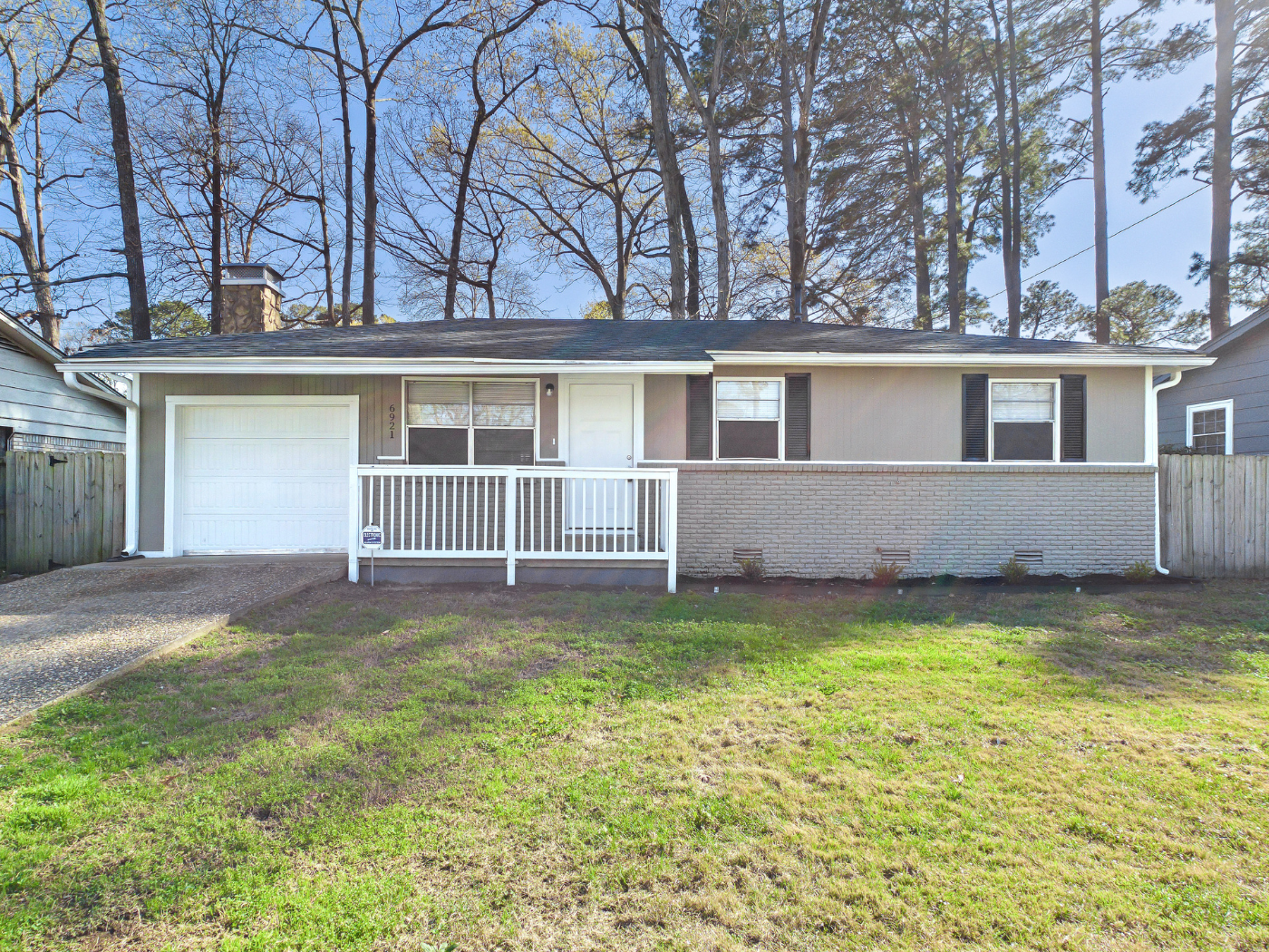 Featured image of house at Check out this newly renovated property in Little Rock/Jacksonville. The Little Rock real estate market benefits turnkey investors by several key indicators. Through insightful leadership, the Little Rock economy has flourished and expanded. Overall market stability is increased with access to local, state, and federal government jobs.

Schedule a call to learn more about this property today.